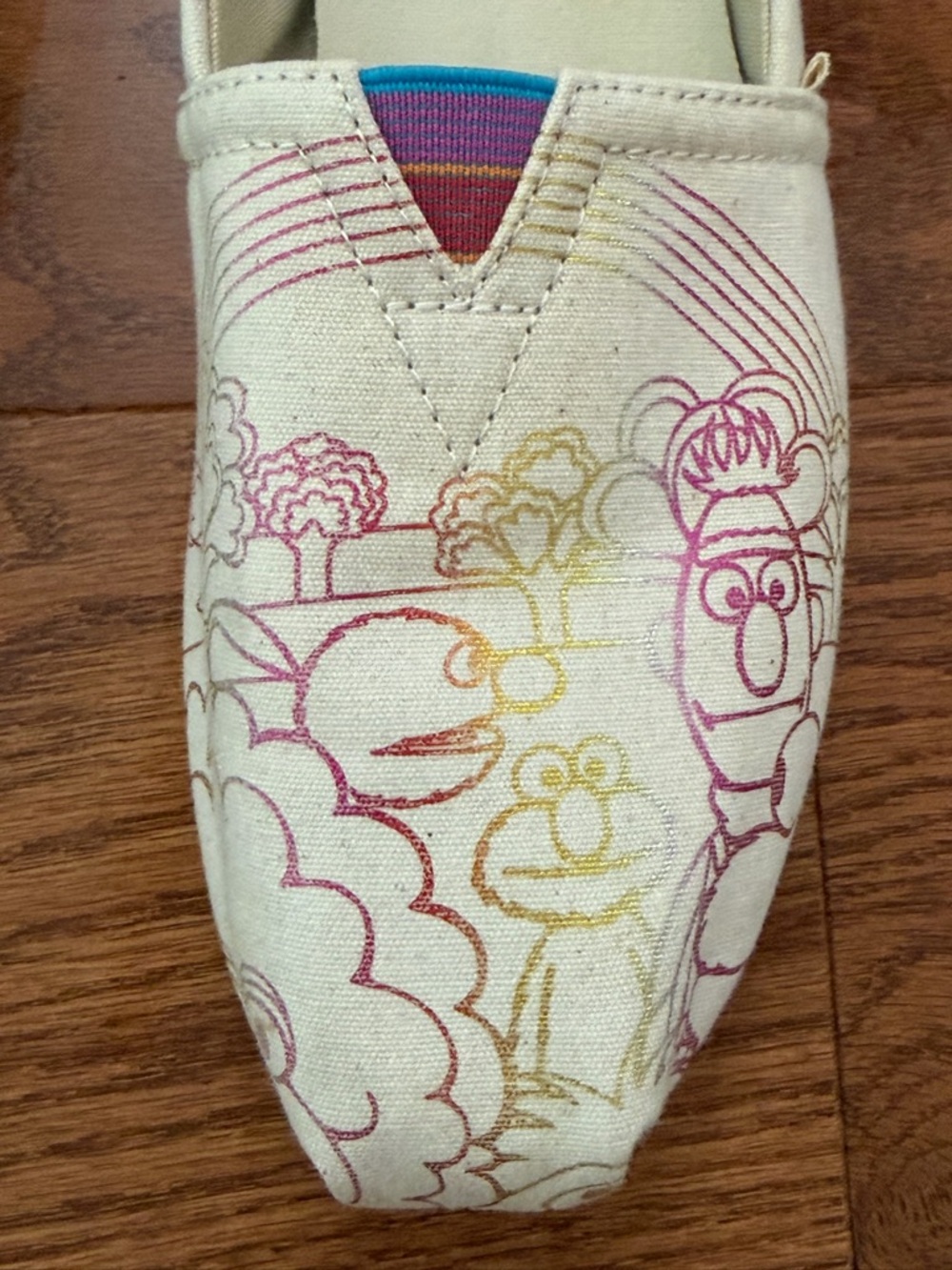 Sesame Street TOMS - 50th Anniversary Edition - Picture 9 of 10